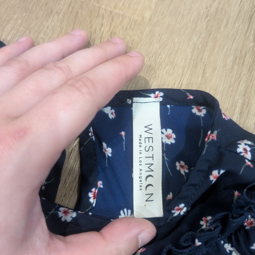 Floral Ruffle Navy Blouse - Picture 3 of 3